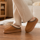 Bota Pantufa Feminina Peluciada com Solado Antiderrapante para Inverno